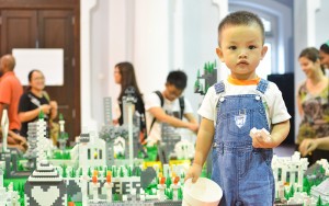 The Living City exhibition at George Town Festival 2014, image credit: Okui Lala/#BetterCities